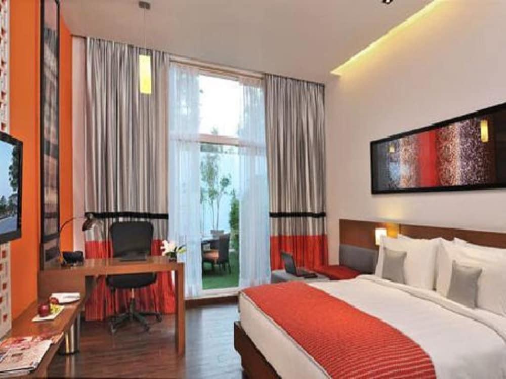 Fortune Park Boulevard Delhi  Exterior photo